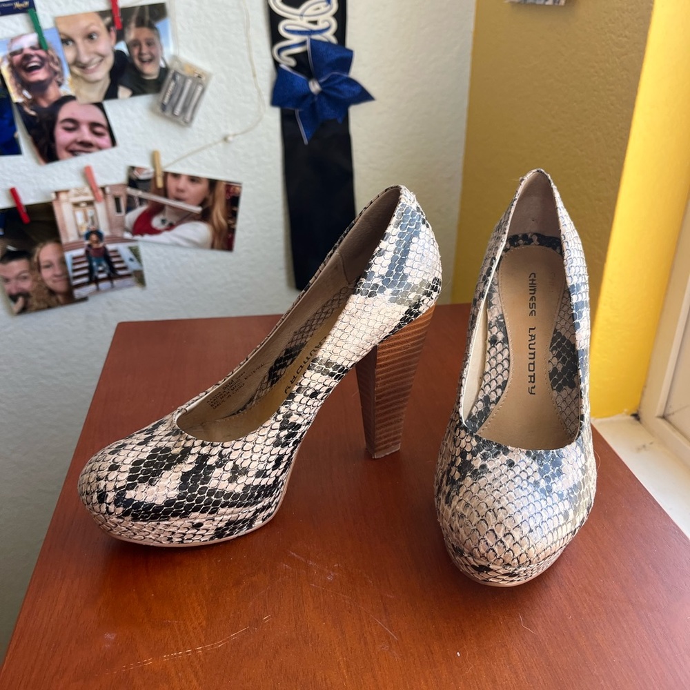 Chinese Laundry- Snakeskin Heels